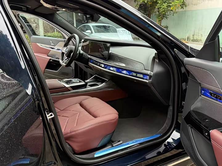 BMW 7 Series 2023 2023款 改款 740Li 尊享型 M运动套装