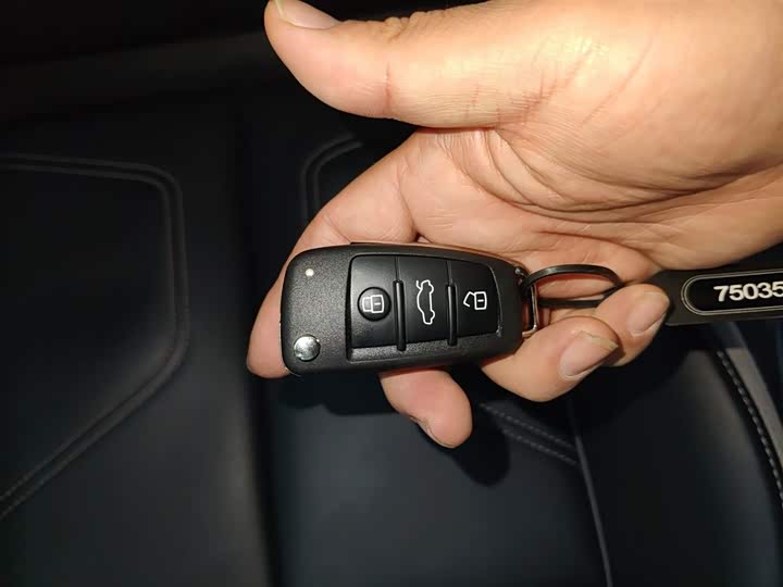 Audi Q3 2024 2024款 35 TFSI 时尚动感型