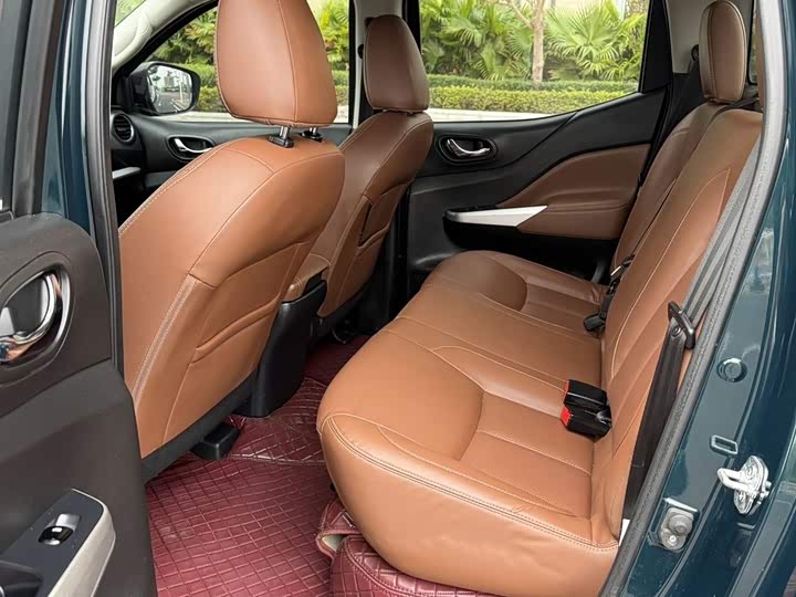 Dongfeng Rich 6 2021 2021款 2.3T自动两驱柴油豪华型长货箱M9T