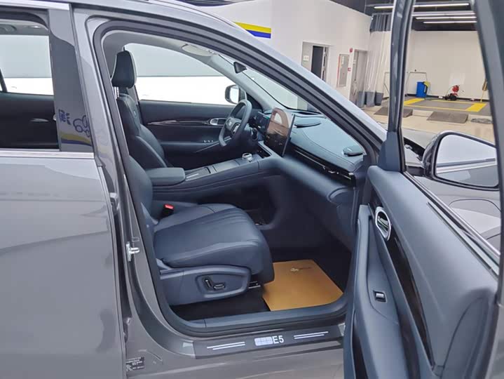 Geely Galaxy E5 2024 2024款 530km 星舰版