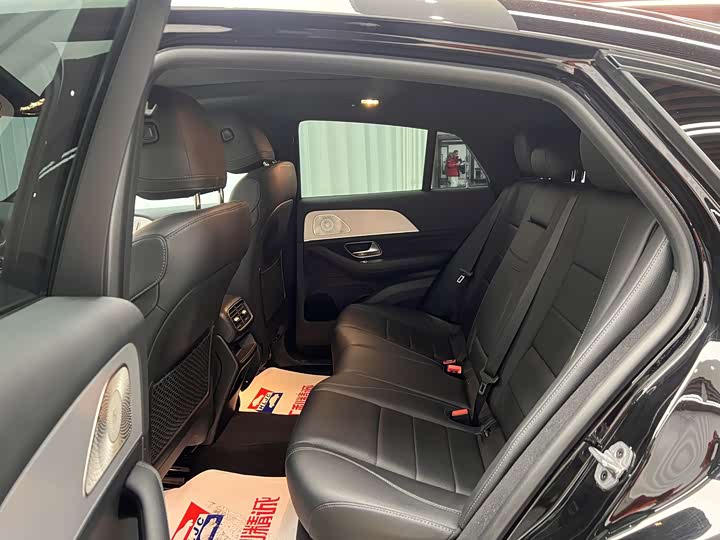 Mercedes-Benz GLE-Class Coupe 2022 2022款 GLE 450 4MATIC 轿跑SUV 时尚型