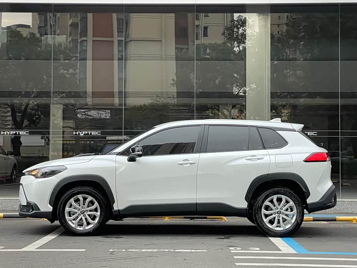 Toyota Frontlander 2026 2026款 2.0L CVT舒适PLUS版