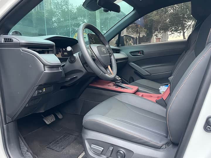 Toyota Frontlander 2026 2026款 2.0L CVT舒适PLUS版