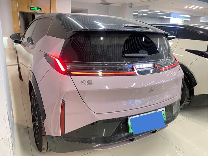 Zeekr X 2025 2025款 四座后驱魔方版