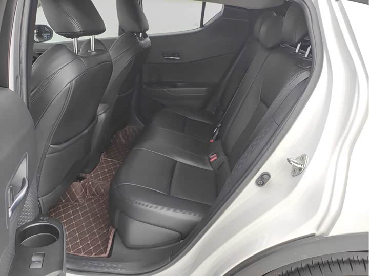 Toyota Izoa 2021 2021款 2.0L 奕享版