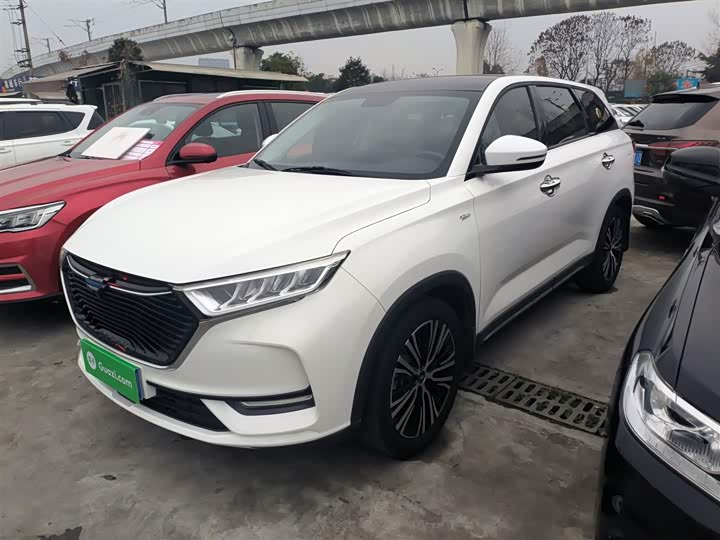Changan Oshan X7 2021 2021款 1.5T 自动豪华型