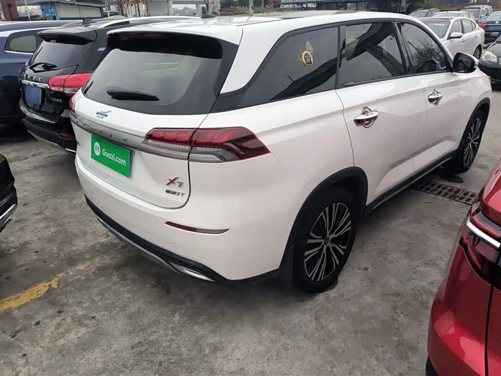 Changan Oshan X7 2021 2021款 1.5T 自动豪华型