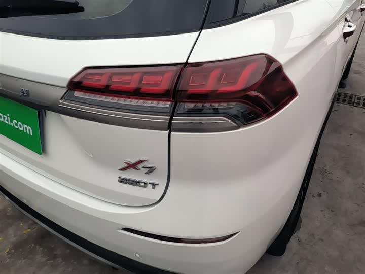 Changan Oshan X7 2021 2021款 1.5T 自动豪华型
