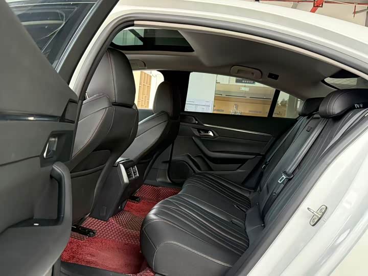 Peugeot 508 2021 2021款 508L 400THP PureTech 驾控版