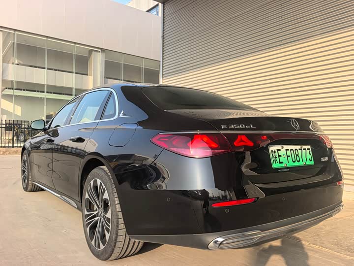 Mercedes-Benz E-Class Hybrid 2024 2024款 E 350 e L 插电式混合动力轿车
