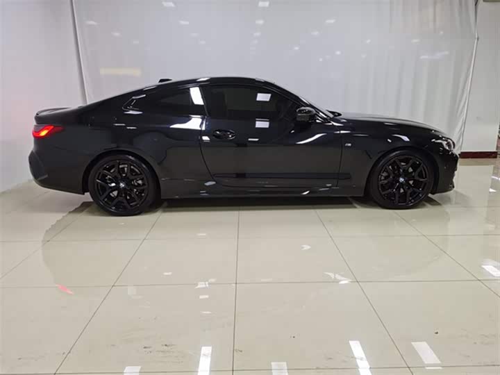 BMW 4 Series 2024 2024款 430i M运动曜夜套装