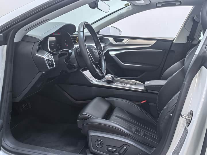 Audi A7 2024 2024款 45 TFSI 臻选型