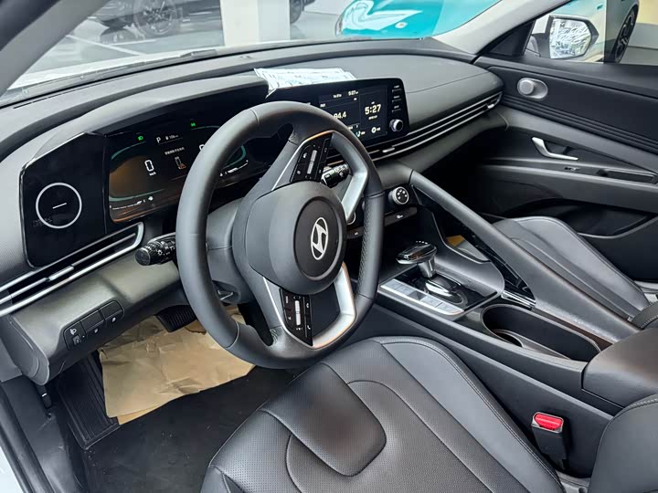 Hyundai Elantra N line 2023 2023款 1.5L CVT GLX精英版