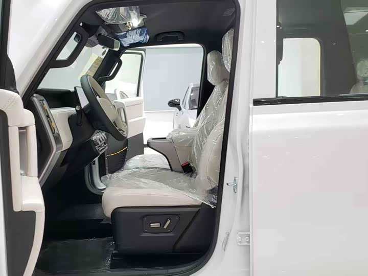 Chery iCar V23 2025 2025款 401两驱进阶版