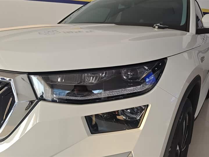 Skoda Kodiaq 2023 2023款 改款 TSI330 5座两驱奢享版