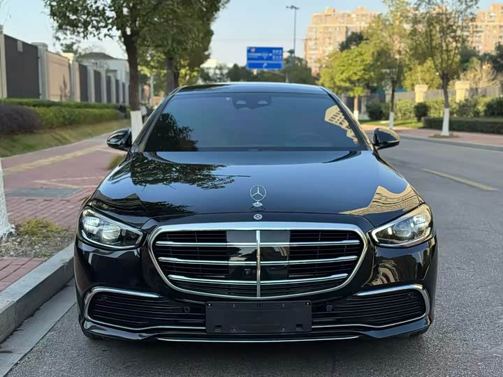 Mercedes-Benz S-Class Hybrid 2024 2024款 S 450 e L 插电式混合动力轿车