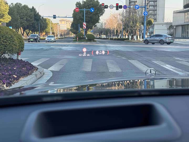 Mercedes-Benz S-Class Hybrid 2024 2024款 S 450 e L 插电式混合动力轿车