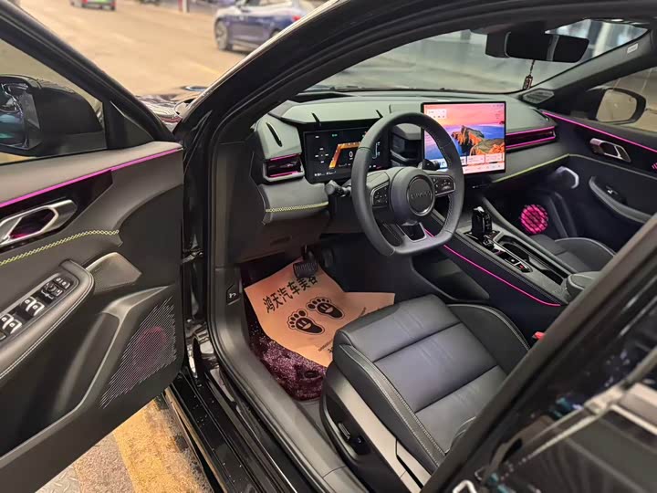 Lynk & Co 03 2026 2026款 2.0TD 自动 Ultra