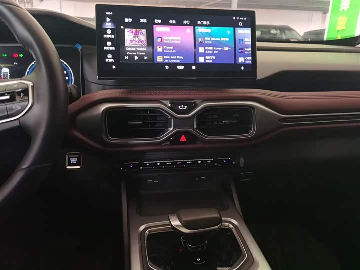 Geely Okavango 2022 2022款 1.8TD DCT豪华型 7座