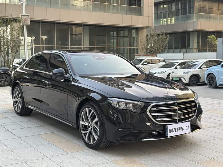 Mercedes-Benz E-Class 2025 2025款 E 300 L 时尚型