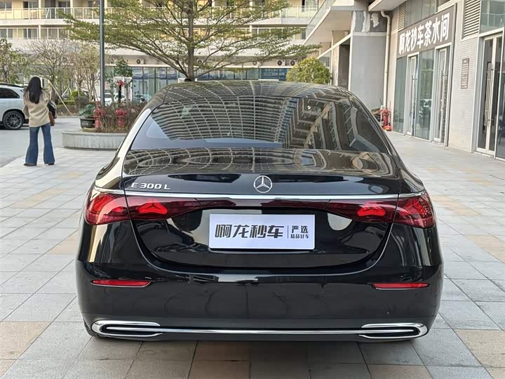 Mercedes-Benz E-Class 2025 2025款 E 300 L 时尚型