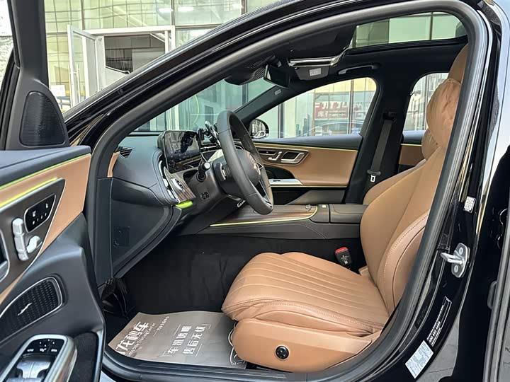 Mercedes-Benz E-Class 2025 2025款 E 300 L 时尚型