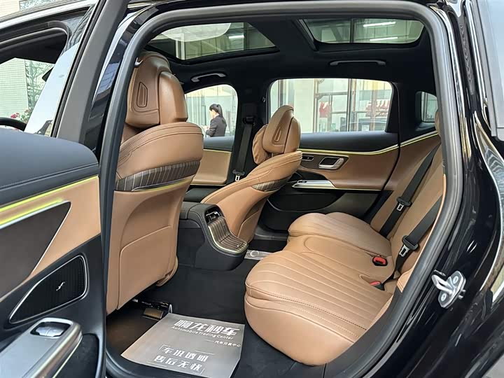 Mercedes-Benz E-Class 2025 2025款 E 300 L 时尚型