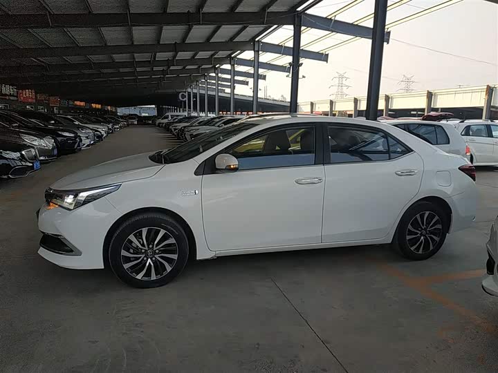Toyota Corolla Hybrid 2019 2019款 1.8L E-CVT领先版