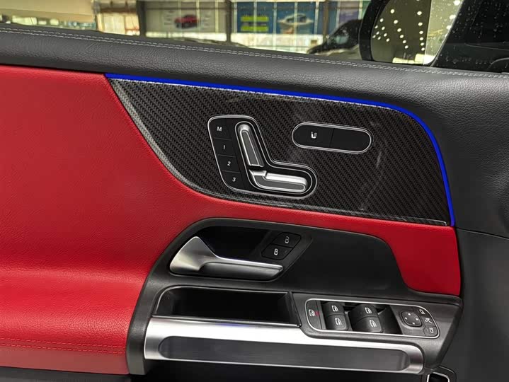 Mercedes-Benz GLB-Class AMG 2022 2022款 AMG GLB 35 4MATIC