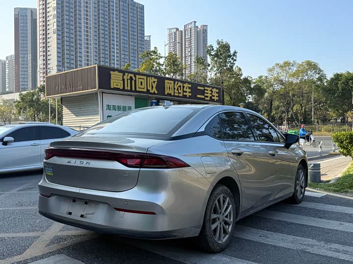 GAC Aion S 2023 2023款 魅 580 磷酸铁锂