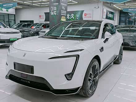 Avatr 11 2024 2024款 580 三激光四驱奢享版