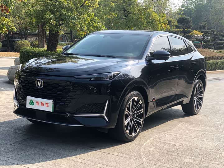Changan UNI-K Hybrid 2022 2022款 蓝鲸iDD 130km 1.5T 尊贵型