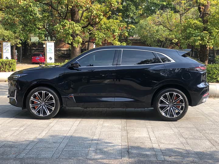 Changan UNI-K Hybrid 2022 2022款 蓝鲸iDD 130km 1.5T 尊贵型