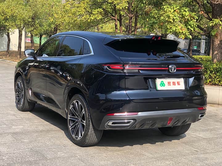 Changan UNI-K Hybrid 2022 2022款 蓝鲸iDD 130km 1.5T 尊贵型