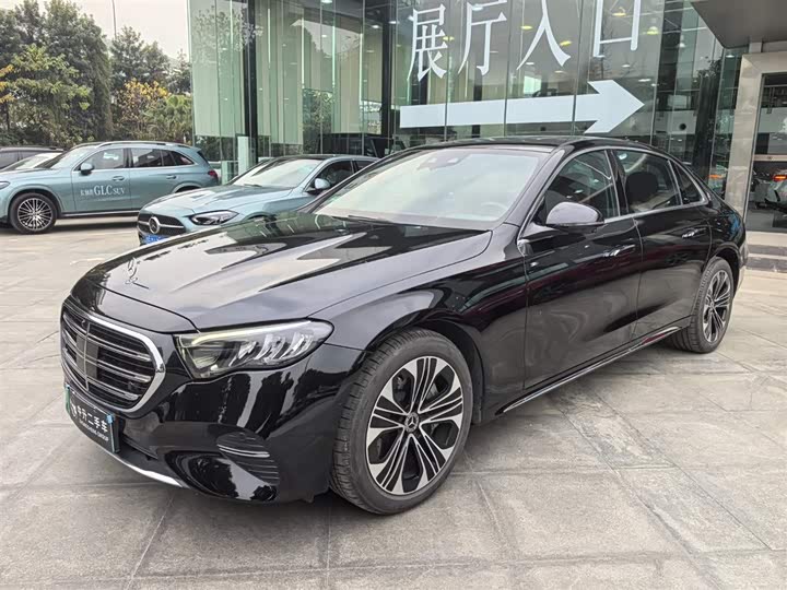 Mercedes-Benz E-Class Hybrid 2024 2024款 E 350 e L 插电式混合动力轿车