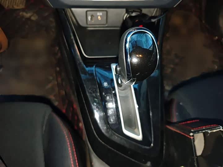 Nissan Lannia 2021 2021款 1.6L CVT炫酷版