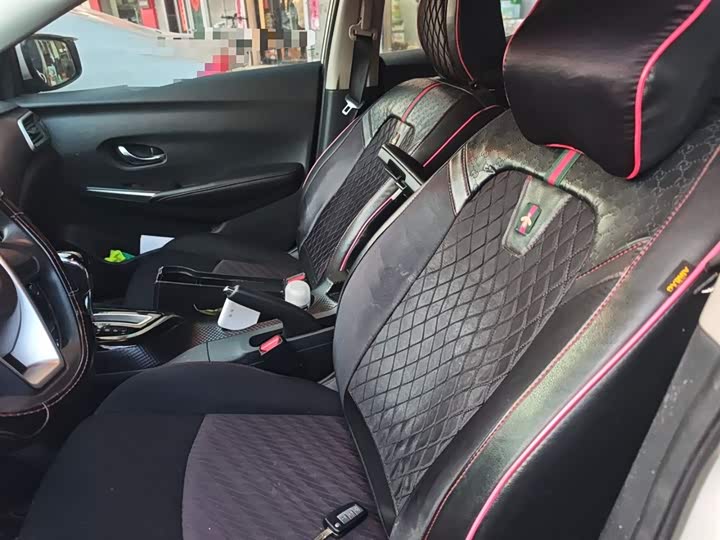 Nissan Lannia 2021 2021款 1.6L CVT炫酷版