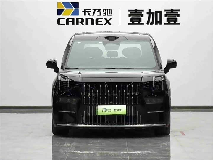 Zeekr 009 2024 2024款 七座过道版四驱 108kWh