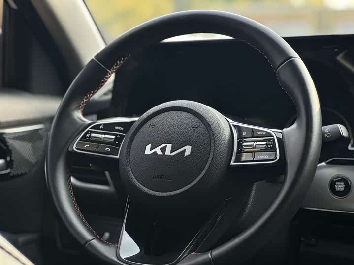 Kia KX3 2021 2021款 1.5L CVT焕新版