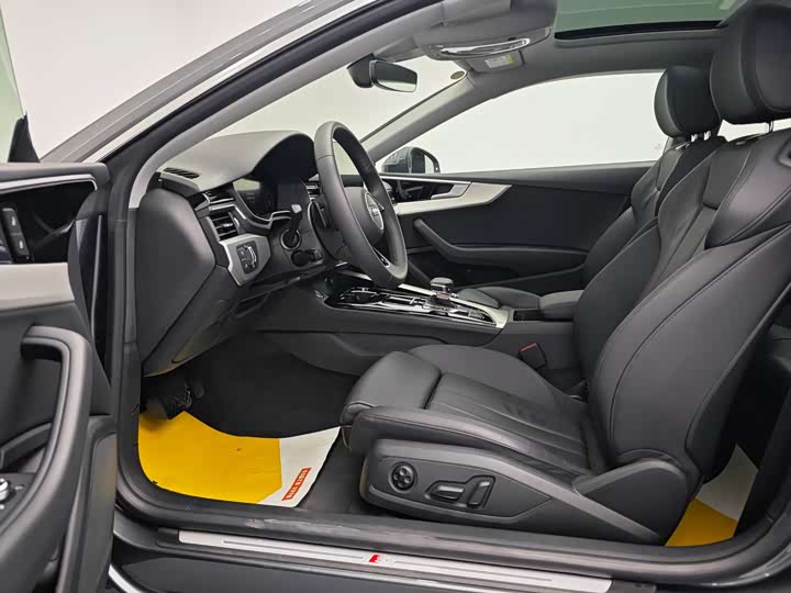 Audi A5 2024 2024款 Coupe 40 TFSI 时尚动感型