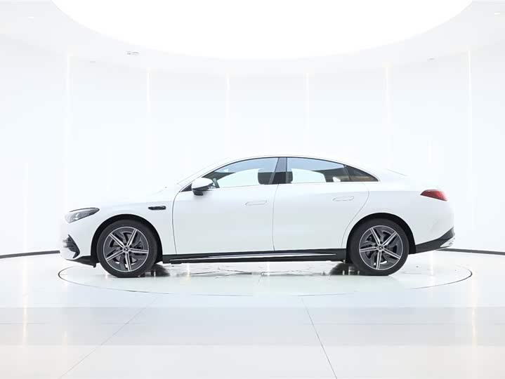 Mercedes-Benz CLA-Class EV 2025 2025款 300L 超长续航领智版