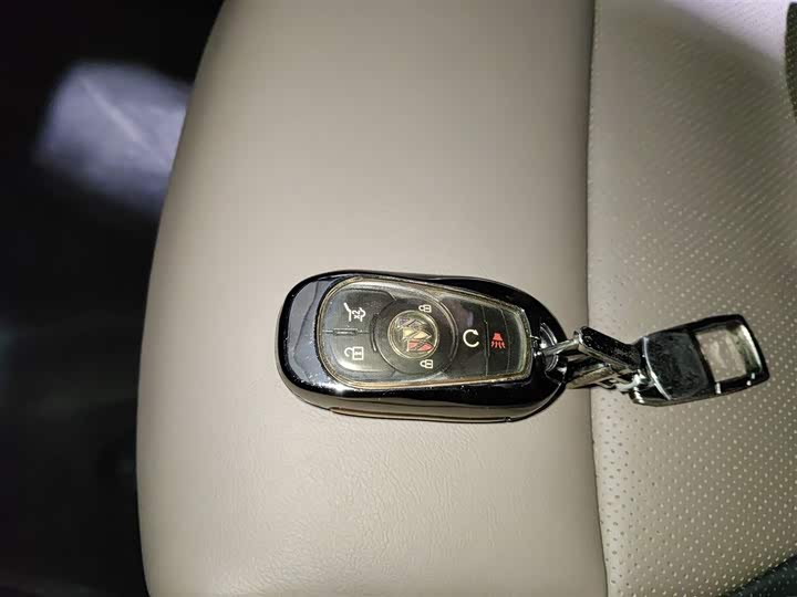 Buick Enclave 2022 2022款 652T 四驱尊享旗舰型 7座