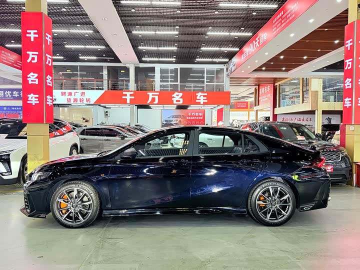 GAC Trumpchi Empow R 2024 2024款 400T 自动 影豹R PRO版