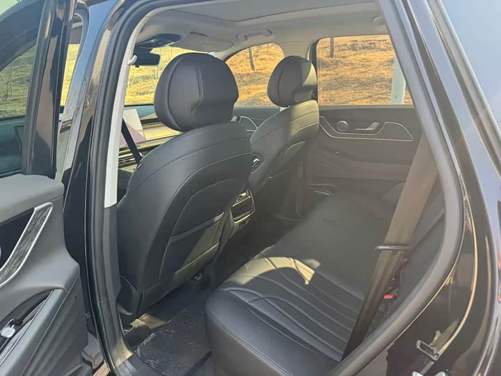 Chery Fulwin T9 2025 2025款 120 长续航版尊贵型 5座 磷酸铁锂