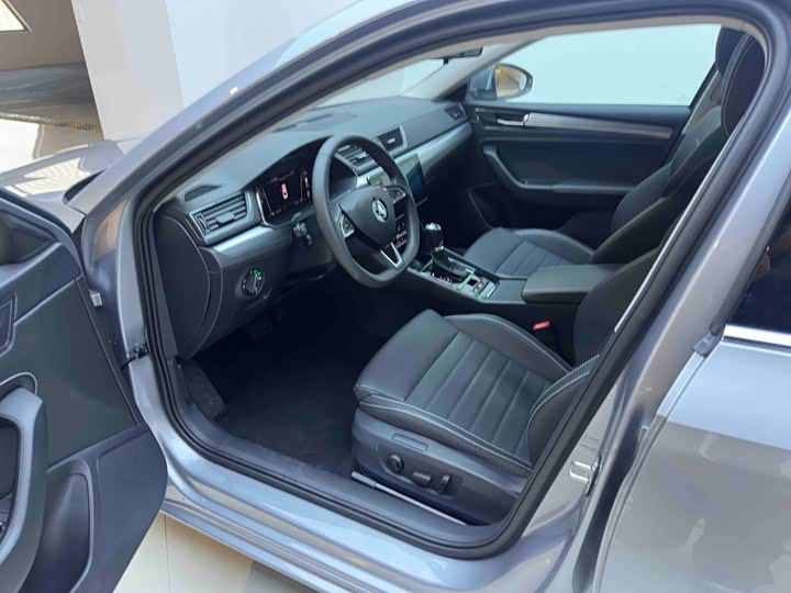 Skoda Superb 2023 2023款 改款 TSI280 DSG尊享版