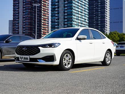 Ford Escort 2021 2021款 1.5L 自动铂金版