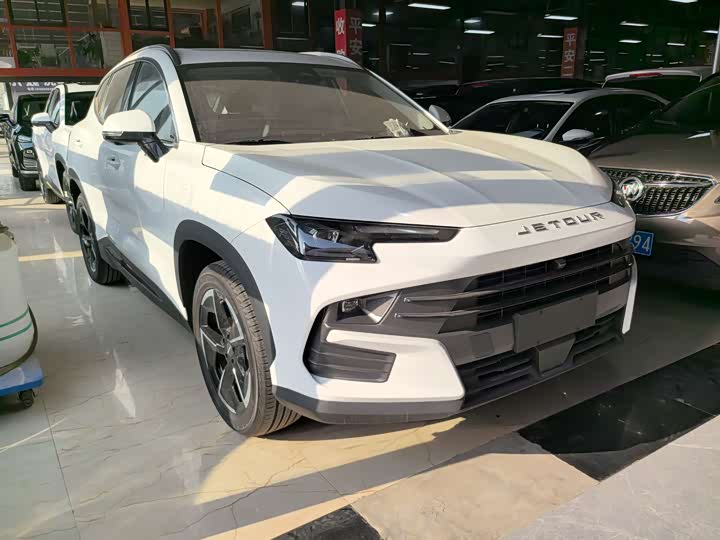 Jetour Dashing 2025 2025款 1.5TD DCT 旗舰版