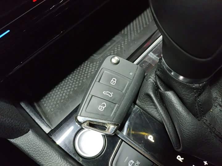 Volkswagen CC 2024 2024款 380TSI 夺目 众享款