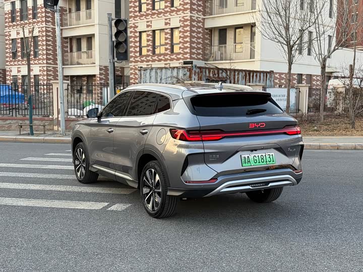 2025 BYD Song Plus Hybrid/EV