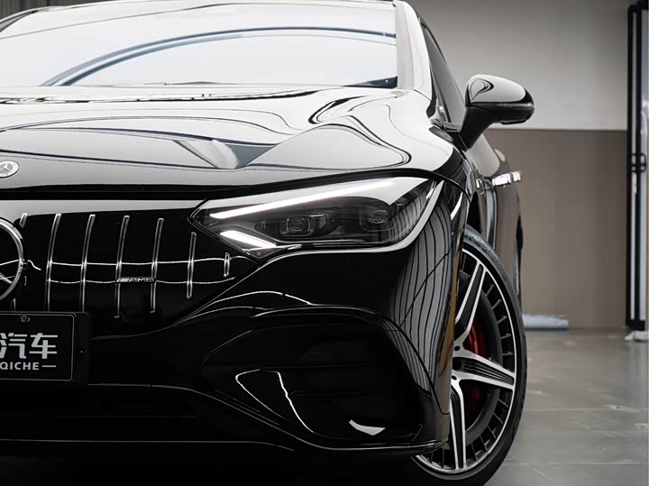 Mercedes-Benz EQE AMG 2023 2023款 AMG EQE 53 4MATIC+